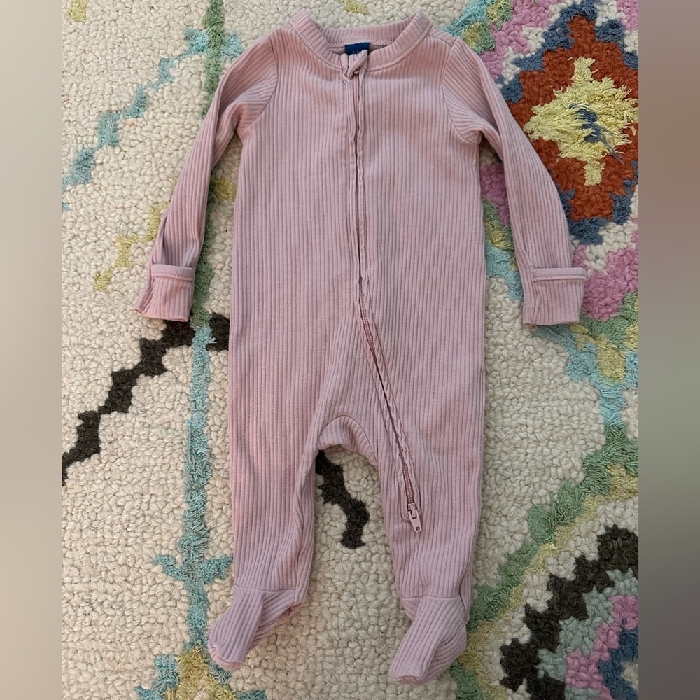 Old Navy Ribbed Footie